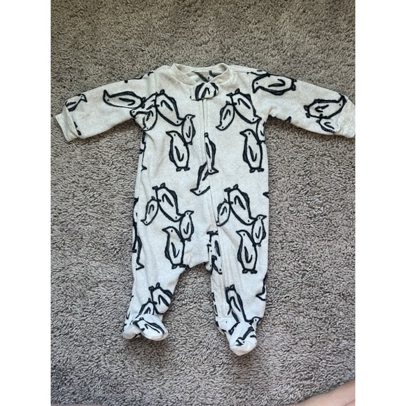Carter's Fleece Baby Sleeper With Penguins Size Newborn - Picture 1 of 2